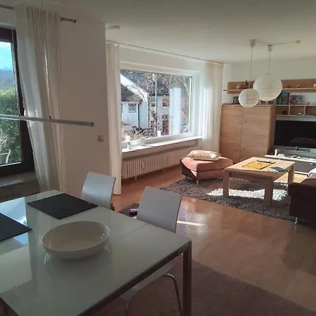 Josi 64 Qm, 1 Schlafzimmer, 1 Wohnzimmer *